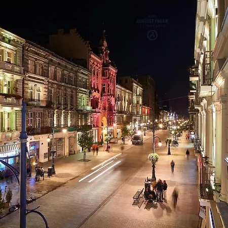 Хостел Royal Piotrkowska 33 *