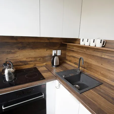 Хостел Royal Piotrkowska 33