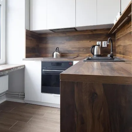 Royal Piotrkowska 33 Лодзь