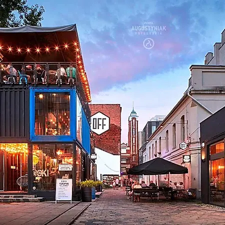 Hostel Royal Piotrkowska 33 Lodž