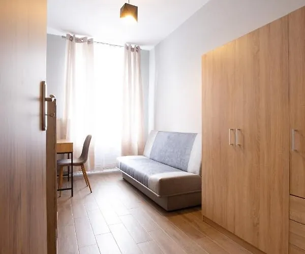 Royal Piotrkowska 33 Vandrerhjem