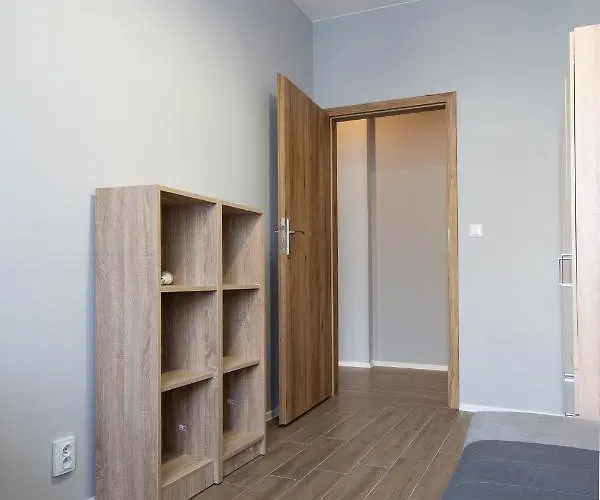 Royal Piotrkowska 33 Łódź