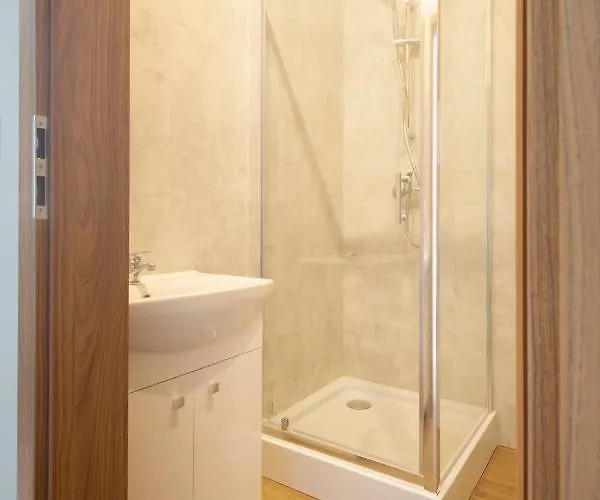 Royal Piotrkowska 33